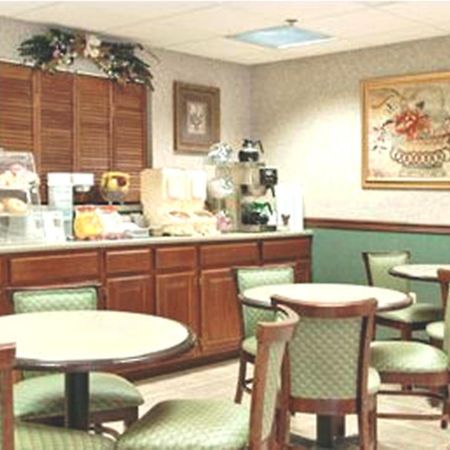 Motel Super 8 By Wyndham Erwin, I-26 Exit 37 Zewnętrze zdjęcie