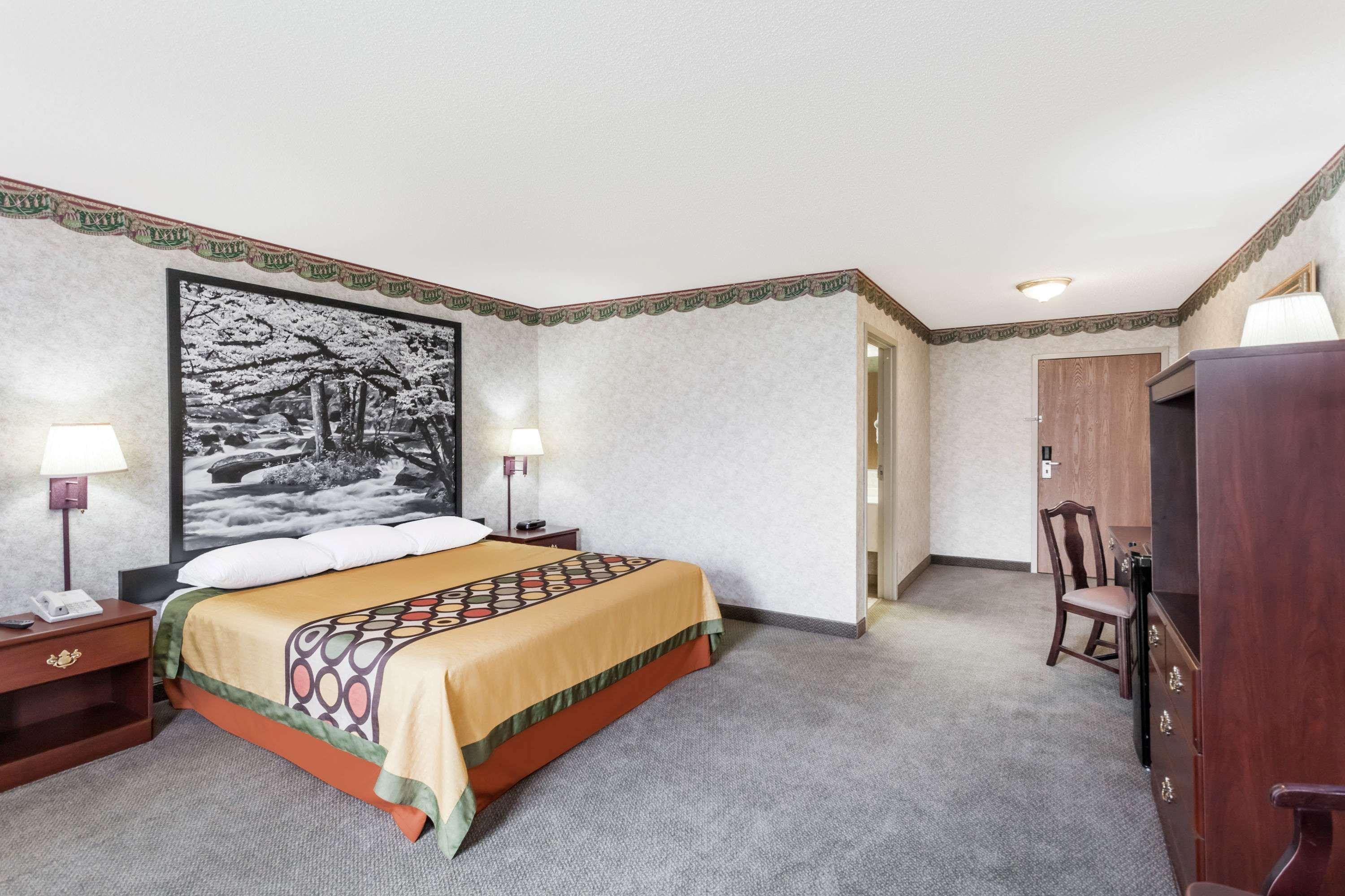 Motel Super 8 By Wyndham Erwin, I-26 Exit 37 Zewnętrze zdjęcie