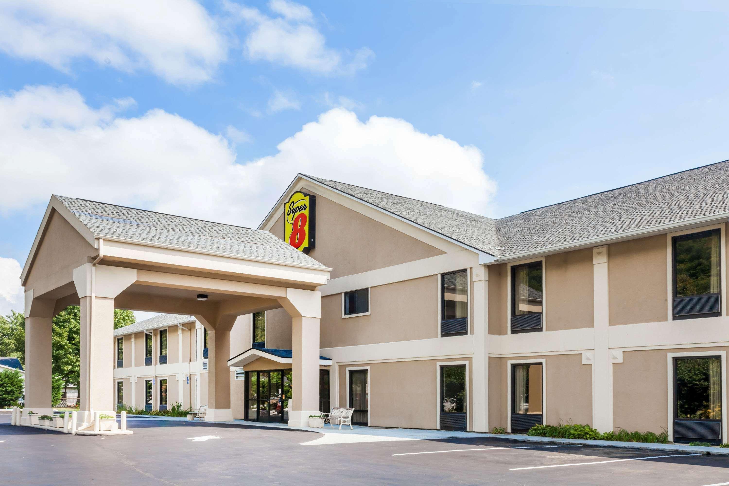 Motel Super 8 By Wyndham Erwin, I-26 Exit 37 Zewnętrze zdjęcie