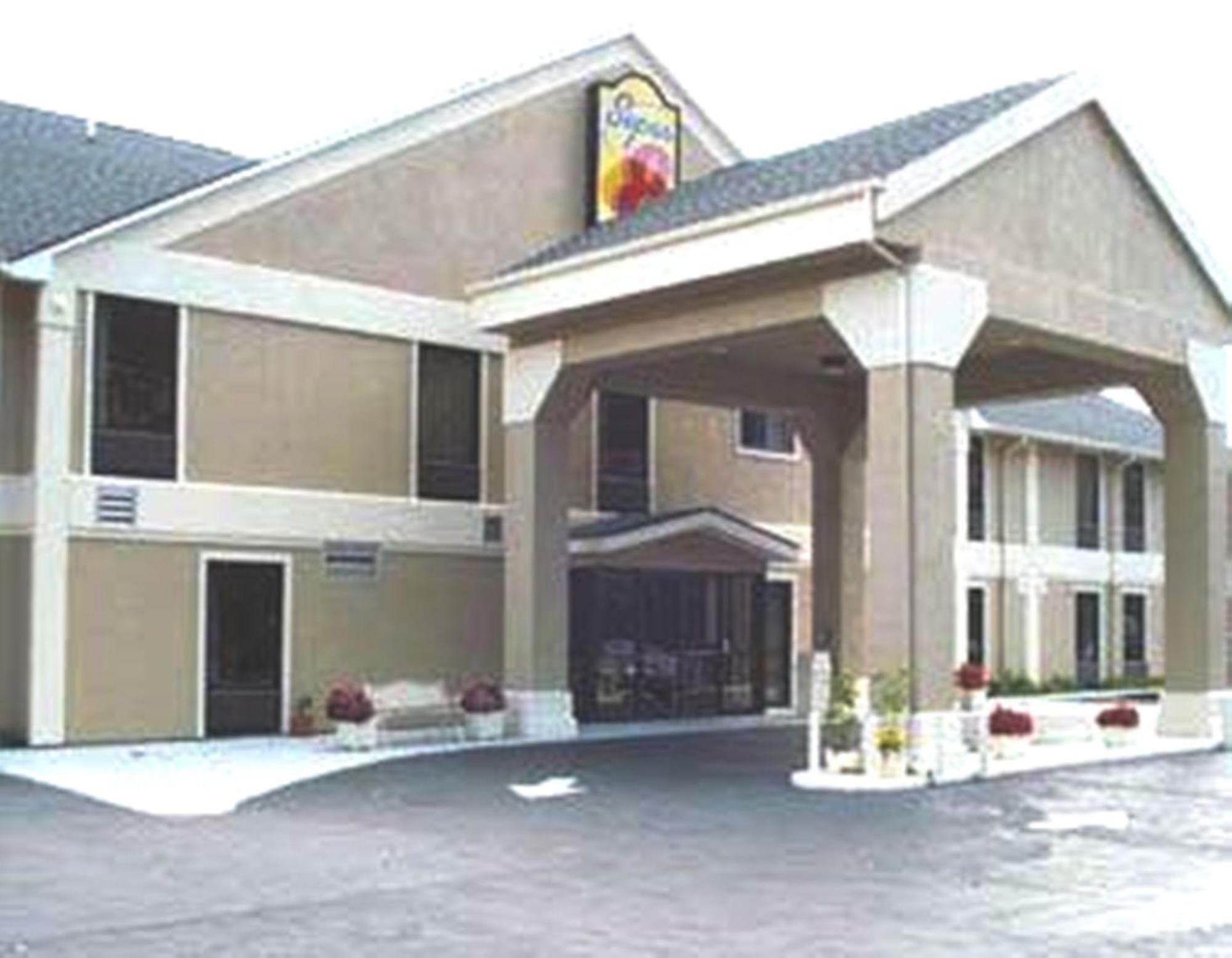Motel Super 8 By Wyndham Erwin, I-26 Exit 37 Zewnętrze zdjęcie