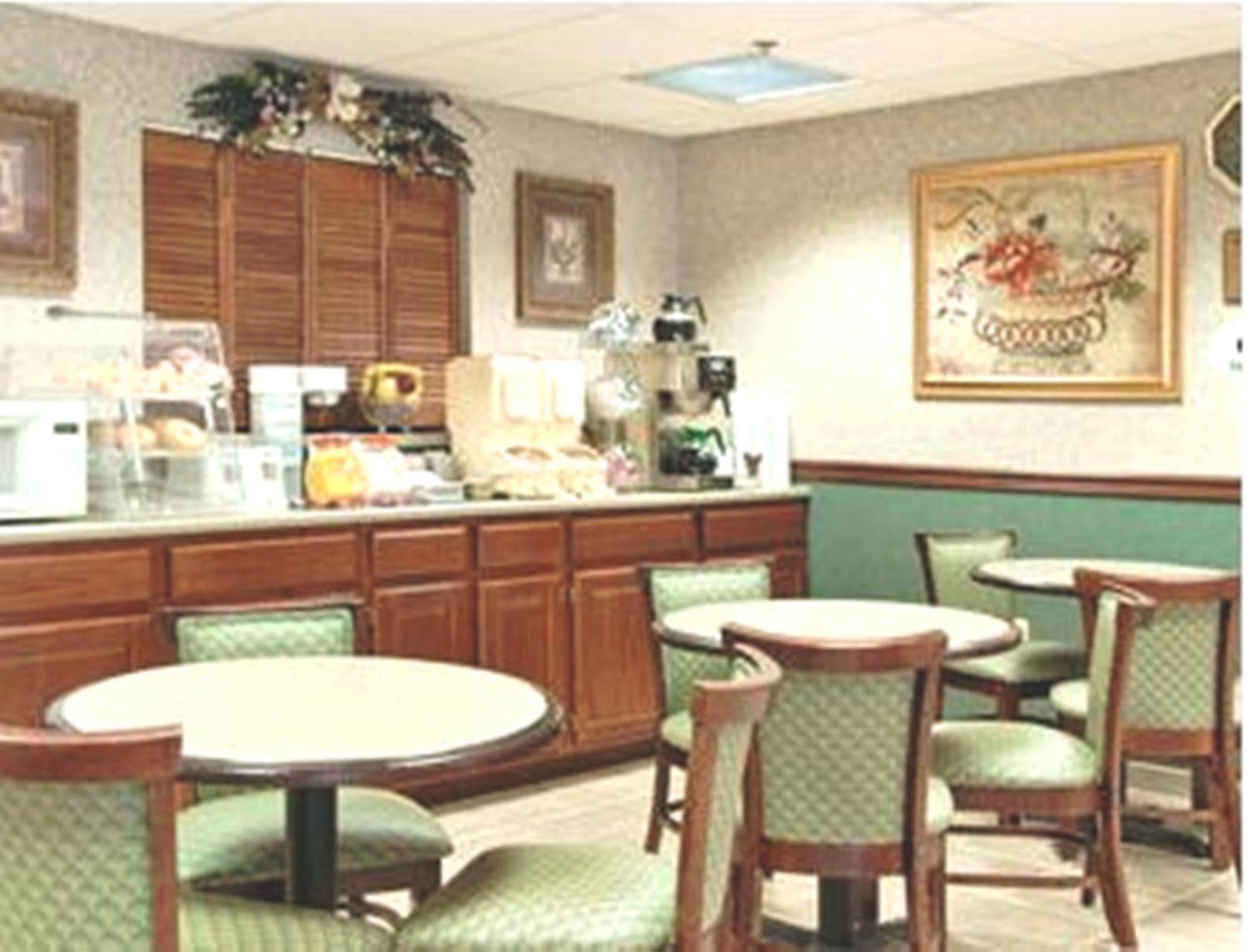 Motel Super 8 By Wyndham Erwin, I-26 Exit 37 Zewnętrze zdjęcie